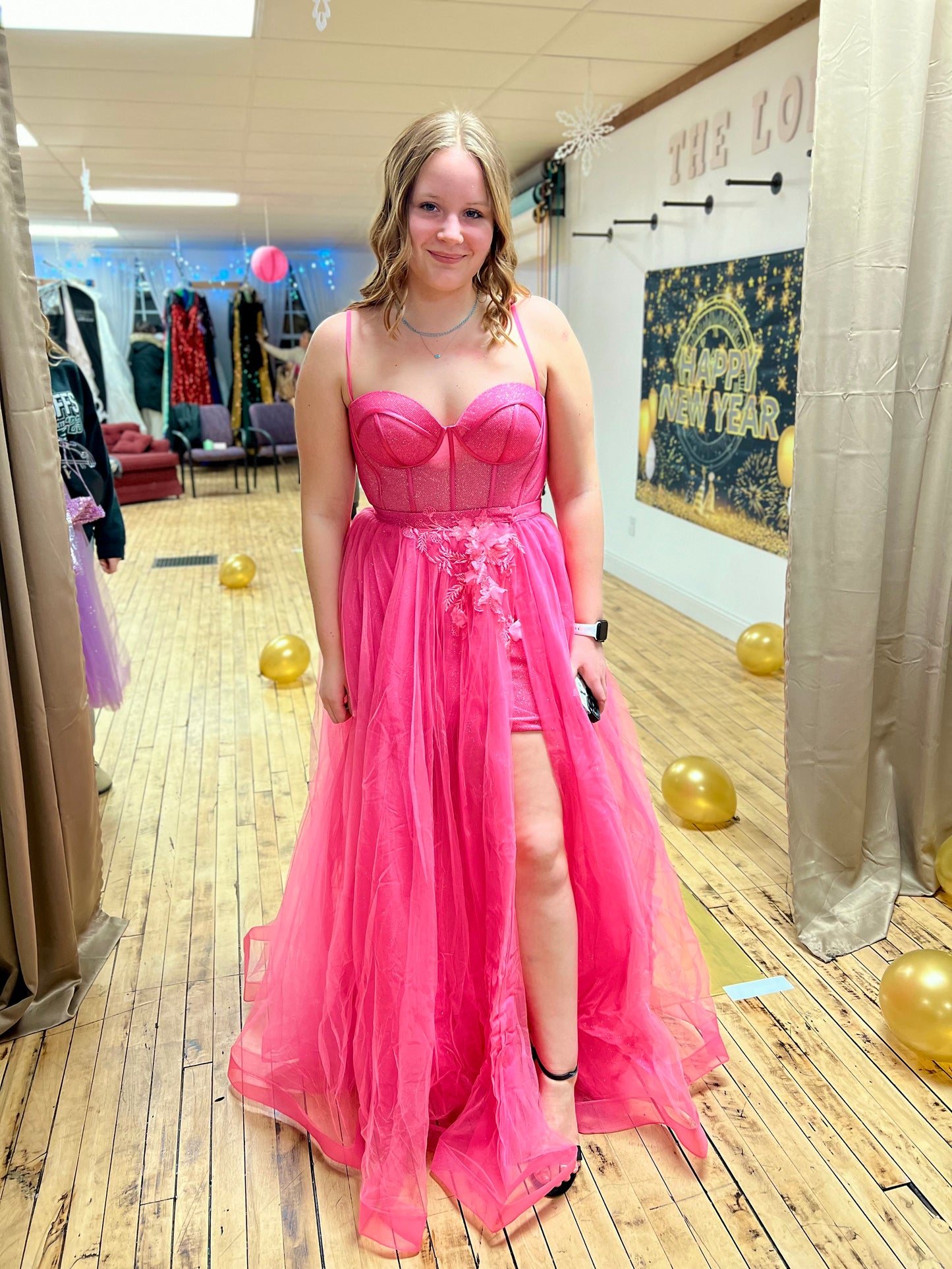 SHORT DRESS WITH REMOVABLE OVERSKIRT