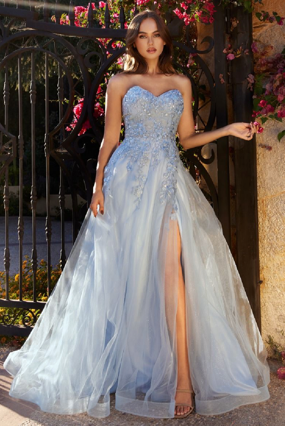 LAYERED TULLE STRAPLESS BALL GOWN