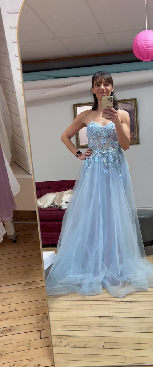 STRAPLESS FLORAL BALL GOWN