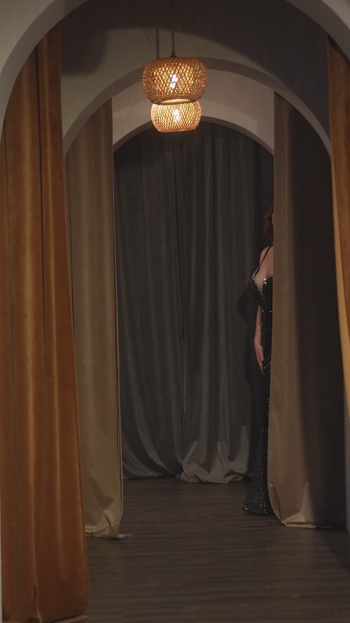 CURVE FITTED BLACK GLIMMERING DRESS